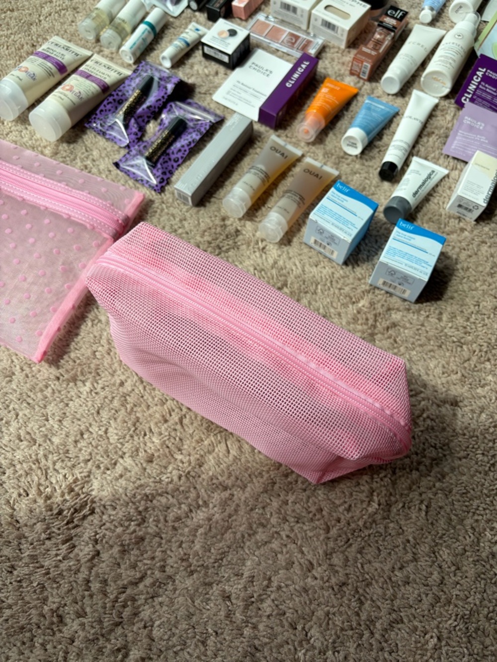 Assorted Beauty & Skincare Sample Lot With Pink Makeup Pouches - Picture 9 of 10